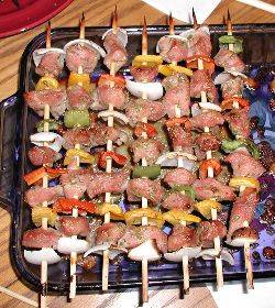 honeyporkskewers.JPG (30689 bytes)